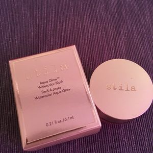 Stila watercolor blush- water lily